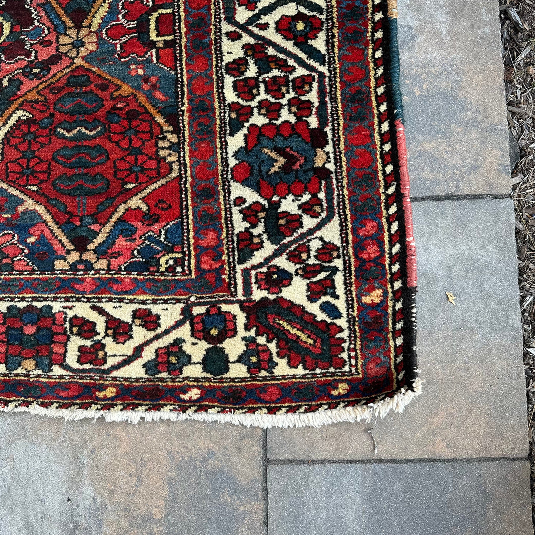 Antique Persian Bakhtiari