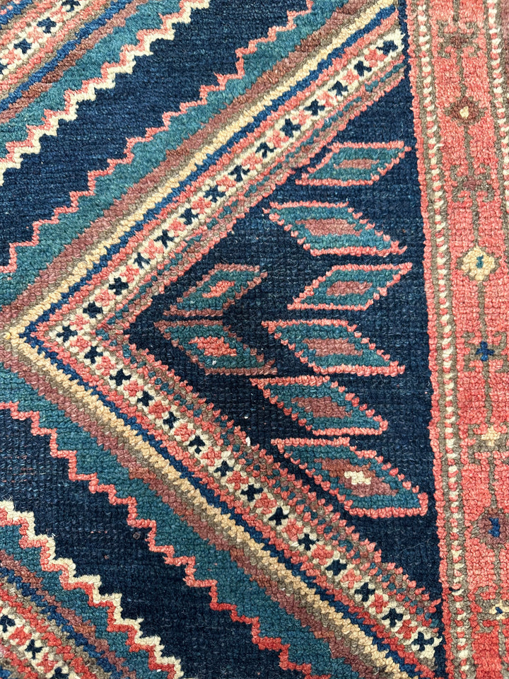 Antique Persian Kermanshah Kurdi