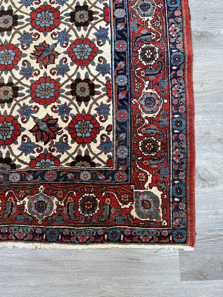 Antique Persian Veramin