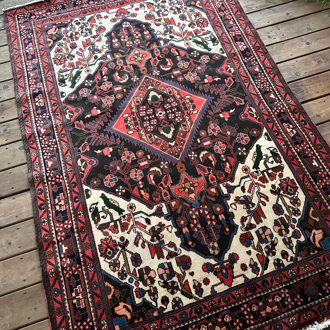 Vintage Persian Nahavand