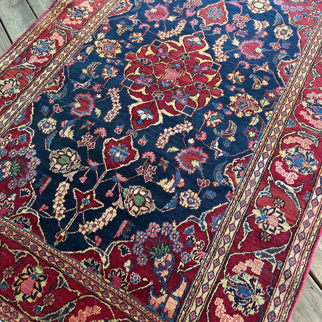 Antique Persian Sarouk