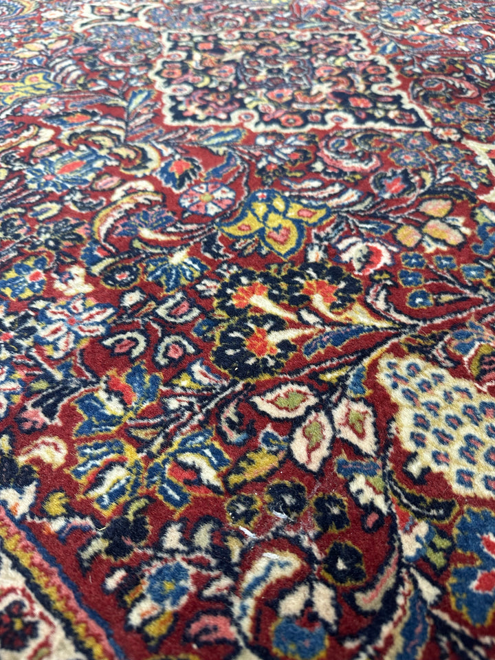 Antique Persian Sarouk