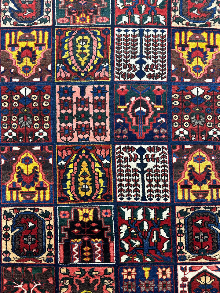 Antique Persian Bakhtiari