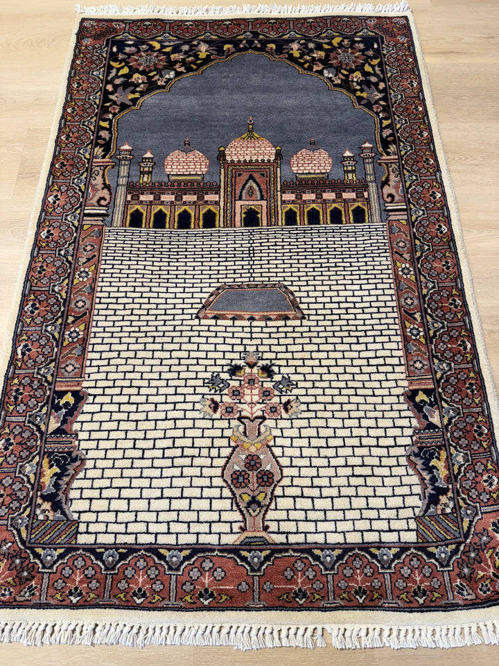 Kashmir Mosque Mehrab