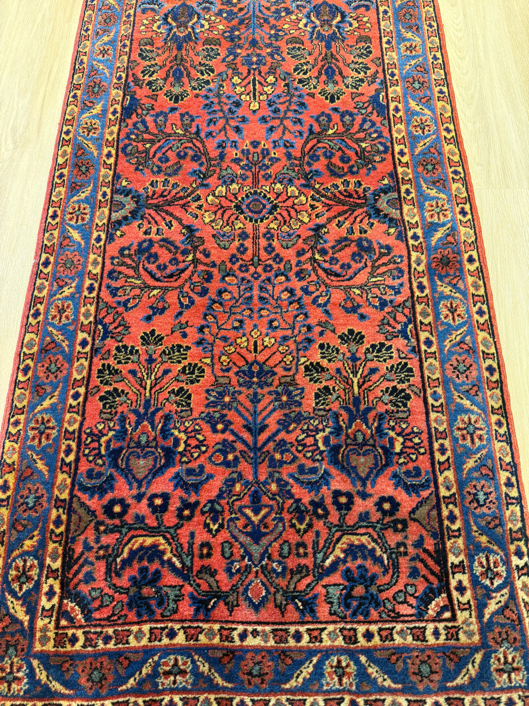 Antique Persian Sarouk