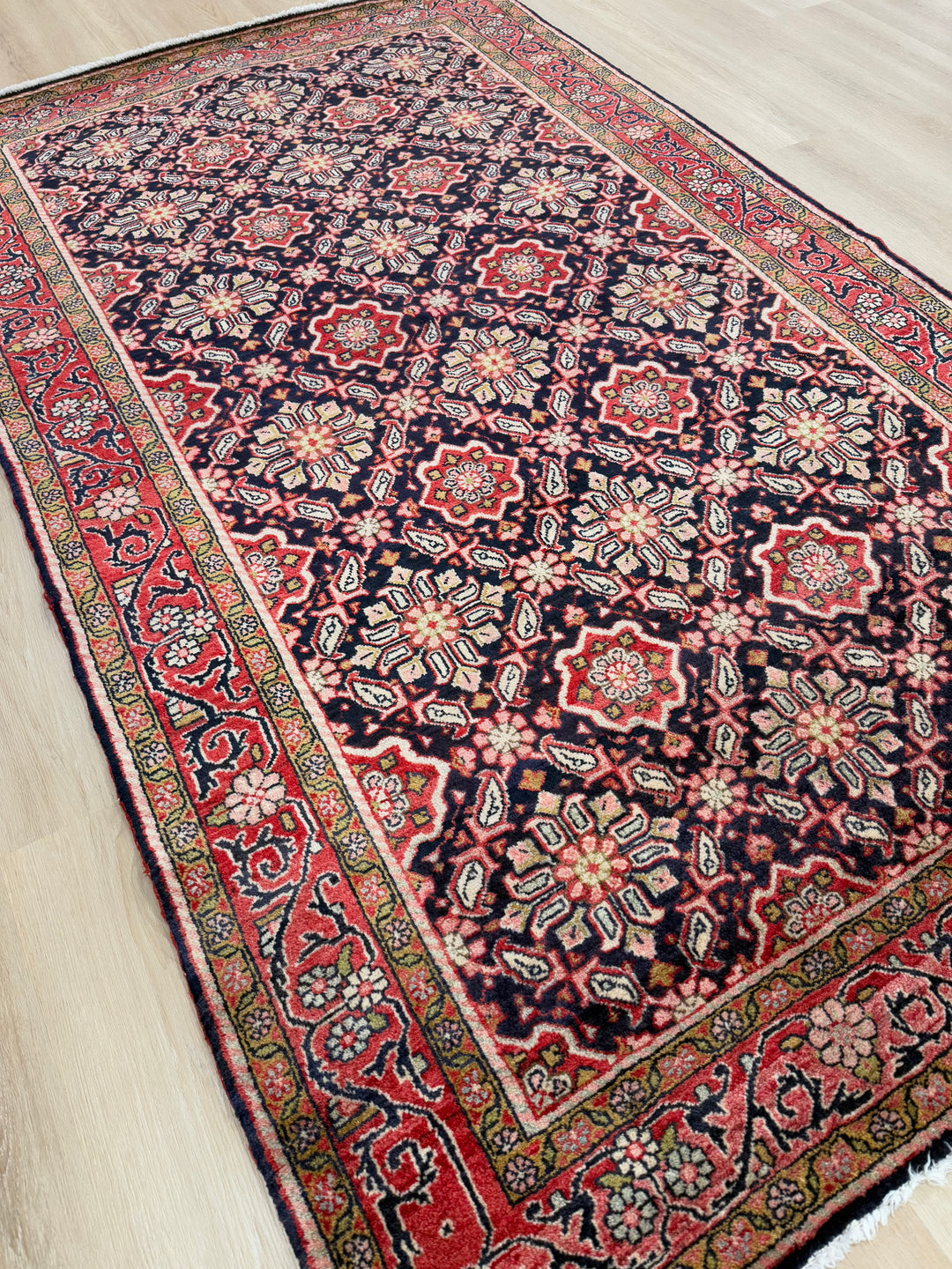 Persian Sarouk