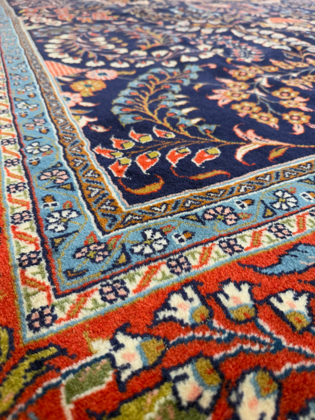 Persian Sarouk