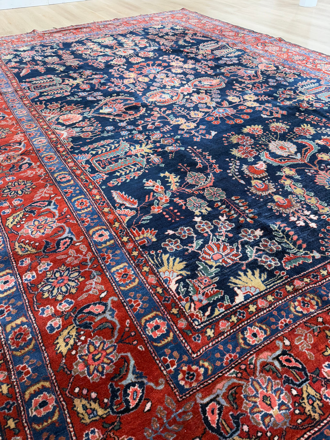 Antique Persian Sarouk