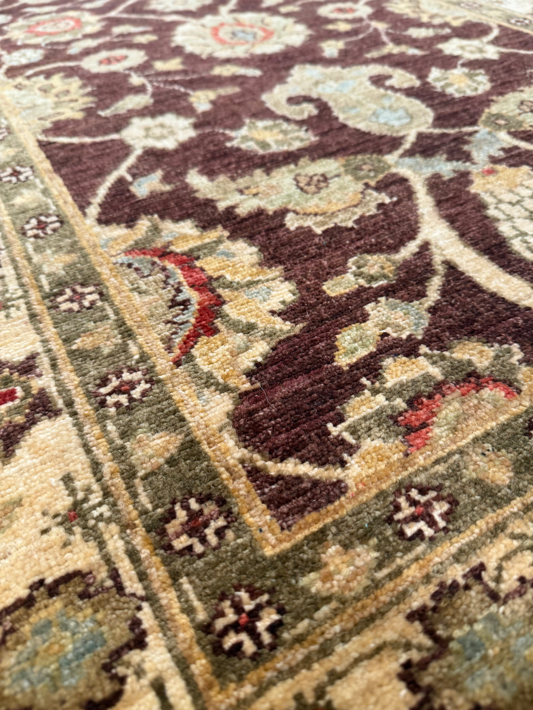 Pakistani Ushak