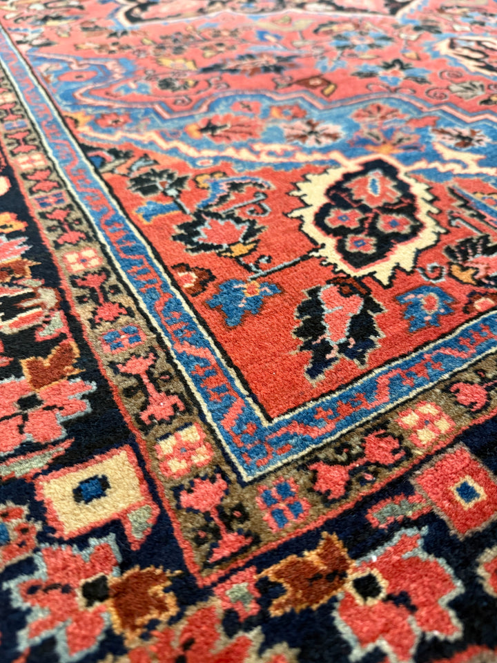 Antique Persian Sarouk