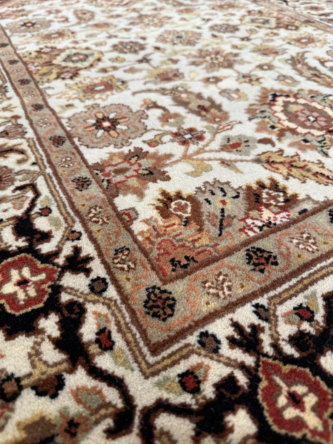 Super Herati Collection