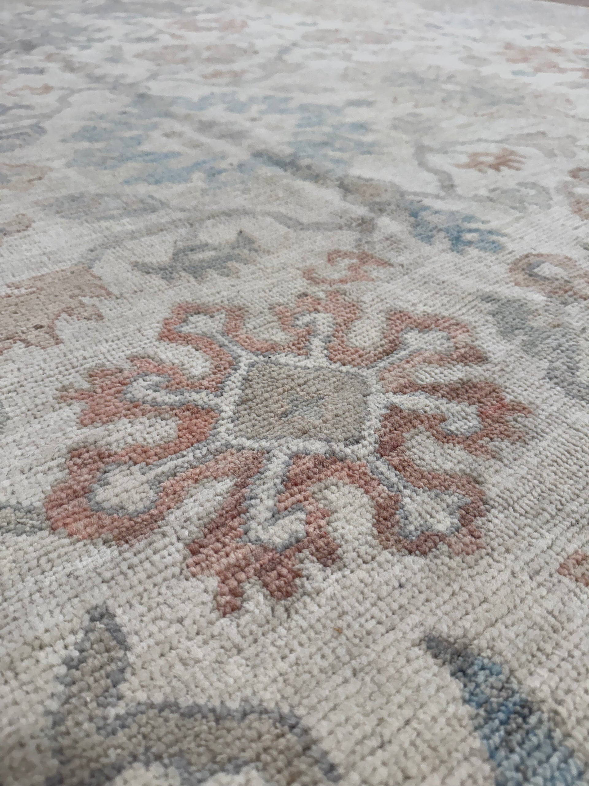 Persian Rugs Canada | Imperial Rug Galleries | Vintage & Modern Rugs