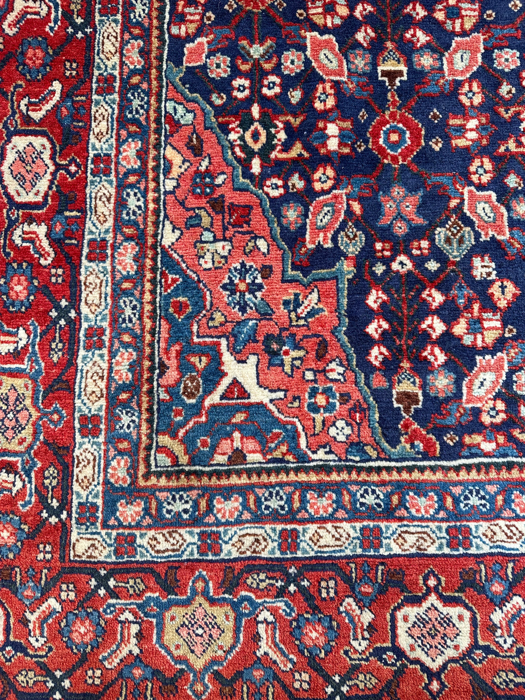 Antique Persian Sarouk